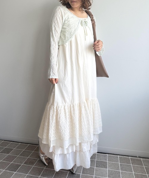 aimoha(アイモハ)の「透かし編みベルスリーブカーディガン (SS)(カーディガン/ボレロ・レディース・ブルー/ライトベージュ/グリーン/ピンク/ホワイト・FREE)」の1枚目の写真