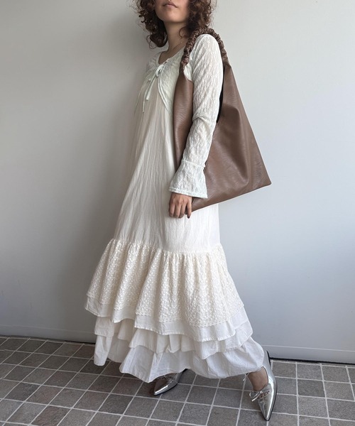 aimoha(アイモハ)の「透かし編みベルスリーブカーディガン (SS)(カーディガン/ボレロ・レディース・ブルー/ライトベージュ/グリーン/ピンク/ホワイト・FREE)」の20枚目の写真