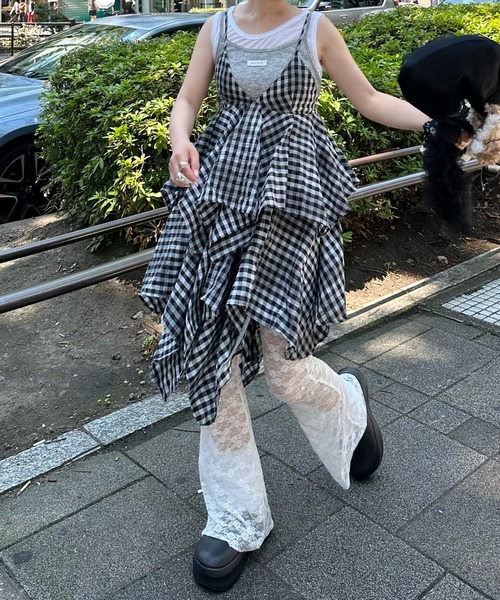 Alley Tokyo（アリートーキョー）の「ギンガムボリューミーキャミワンピ（ワンピース・レディース・ブラック系・FREE）」の4枚目の写真
