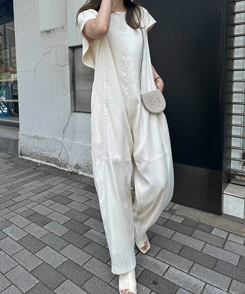 willfully ウィルフリー　サロペット　オールインワン セール】asymmetry bundle sleeve all-in-one（つなぎ