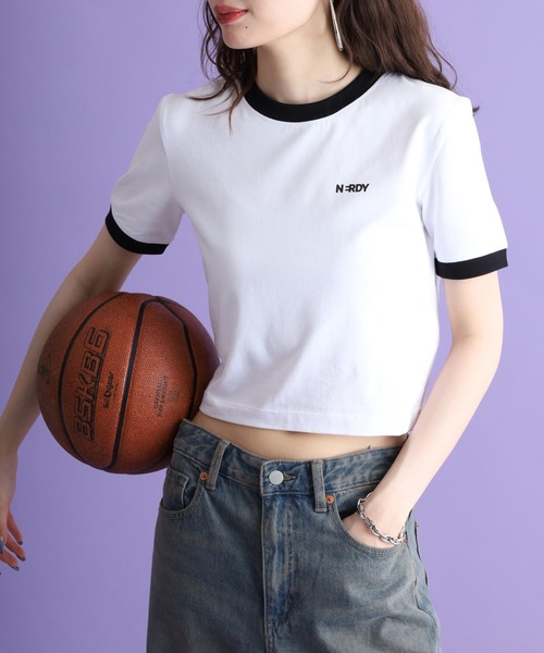 NERDY（ノルディ）の「ブレンク ロゴ  クロップド 半袖 Tシャツ（Tシャツ/カットソー・レディース・ピンク/ブルー/ブラック/パープル・S/SS/M）」の16枚目の写真