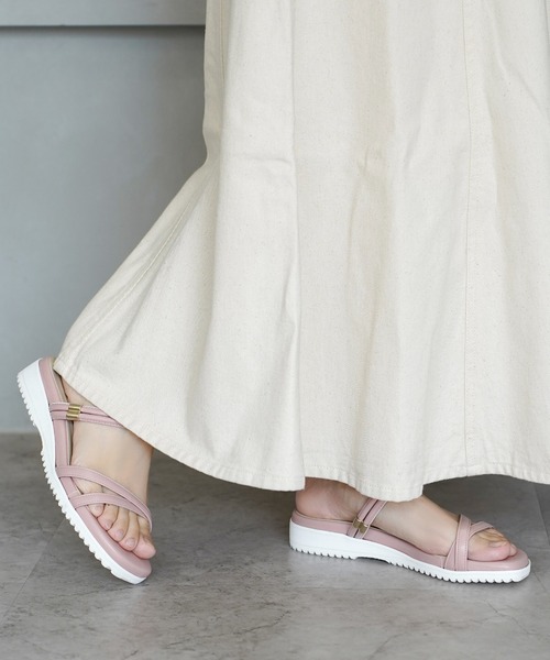 chocolates(チョコラテス)の「スクエアトゥ 2wayベルト ミュールサンダル【日本製】(サンダル・レディース・シルバー/ホワイト/ブラック/ピンク・S/M/L/LL)」の14枚目の写真