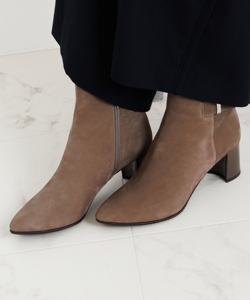 卑弥呼(ヒミコ)の「【卑弥呼】【撥水】5.5cmヒールベルトパーツデザインブーツ/653401(ブーツ・レディース・グレイッシュベージュ/ダークブラウン/ブラック・24.0cm/23.0cm/22.5cm/22.0cm/21.5cm/26.0cm/25.5cm/26.5cm/25.0cm/24.5cm/23.5cm)」の20枚目の写真