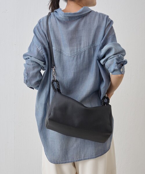 BEARDSLEY(ビアズリー)の「メッシュハンドル2WAYバッグ(トートバッグ・レディース・ブラック/ピンクベージュ・FREE)」の6枚目の写真