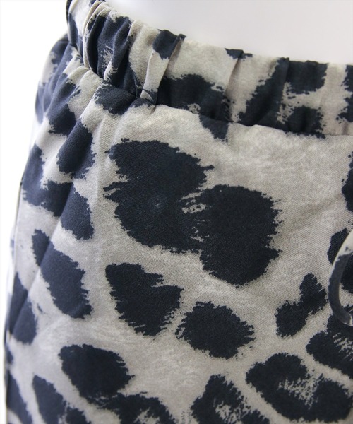 CLEAR BASIC（クリアベーシック）の「レオパード柄ロングスカート[アニマル柄 マーメイド 大人 カジュアル]（スカート・レディース・グレー/ベージュ・F）」の13枚目の写真