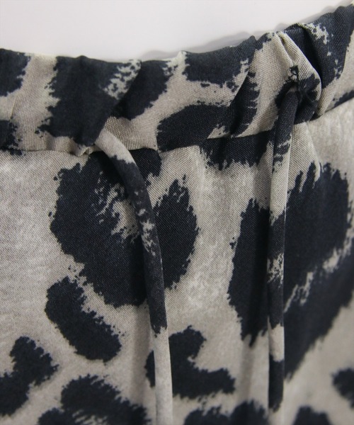 CLEAR BASIC（クリアベーシック）の「レオパード柄ロングスカート[アニマル柄 マーメイド 大人 カジュアル]（スカート・レディース・グレー/ベージュ・F）」の15枚目の写真