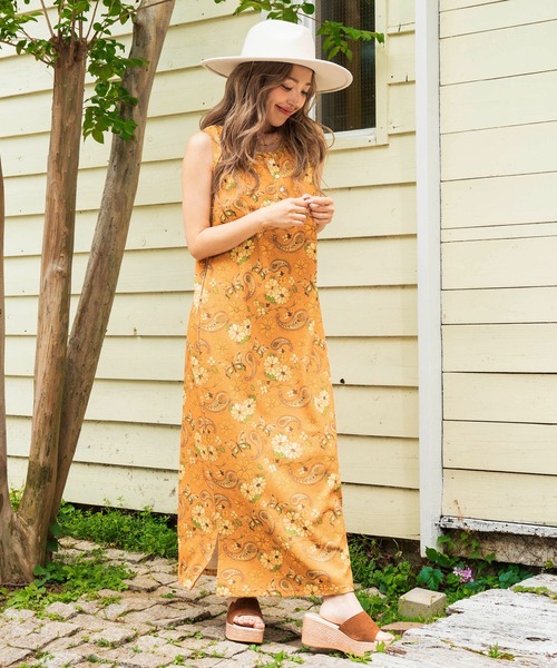 anap mimpi（アナップミンピ）の「レトロフラワー ワッフル ヘンリーネック ロング ワンピース（ワンピース・レディース・オレンジ/ミント・FREE）」の5枚目の写真