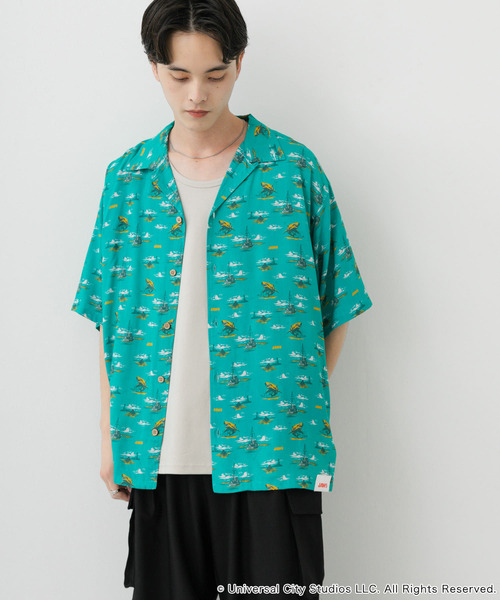 SENSE OF PLACE by URBAN RESEARCH（センスオブプレイスバイアーバンリサーチ）の「『別注』JAWS×SENSE OF PLACE　総柄オープンカラーシャツ（シャツ/ブラウス・メンズ・アイボリー/ブルー/グリーン・MEDIUM/LARGE）」の4枚目の写真