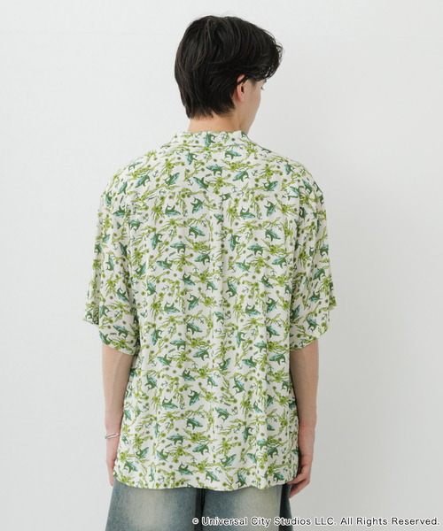 SENSE OF PLACE by URBAN RESEARCH（センスオブプレイスバイアーバンリサーチ）の「『別注』JAWS×SENSE OF PLACE　総柄オープンカラーシャツ（シャツ/ブラウス・メンズ・アイボリー/ブルー/グリーン・MEDIUM/LARGE）」の17枚目の写真