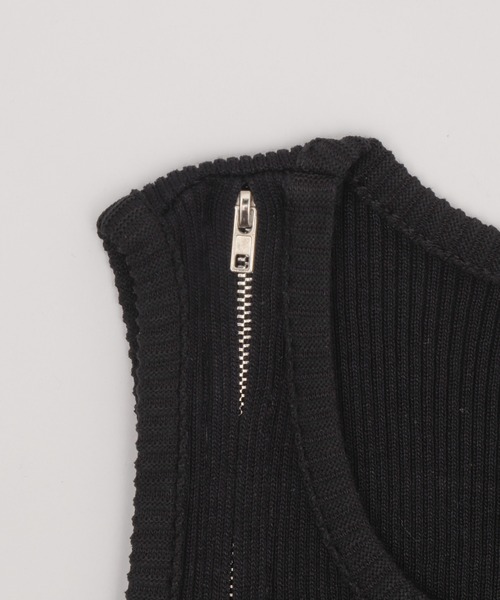 Figments（フィグメンツ）の「ZIPショルダーニットタンク（その他トップス・レディース・ブラック/ホワイト・FREE）」の18枚目の写真