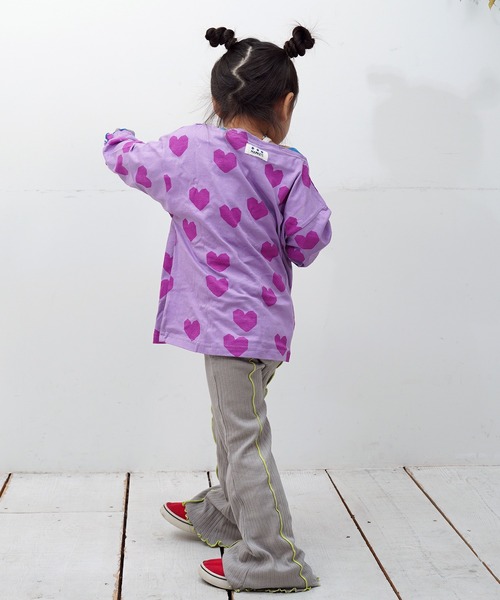 MARKEY'S（マーキーズ）の「総柄フレアスリーブカットソー（Tシャツ/カットソー・キッズ・パープル系その他/ライトグリーン/チャコール・80/90/100/110/120/130/140/150）」の7枚目の写真