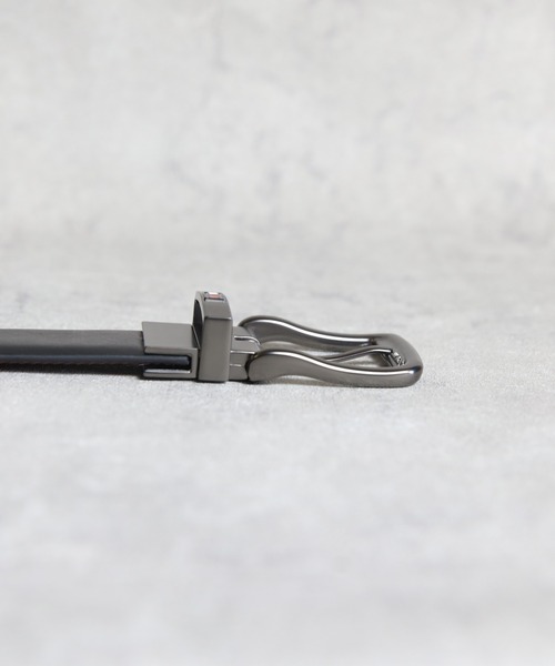 TOMMY HILFIGER（トミーヒルフィガー）の「TOMMY HILFIGER ビジネスリバーシブルベルト（ベルト・メンズ・ブラック系その他・X-LARGE/LARGE/MEDIUM/SMALL）」の2枚目の写真