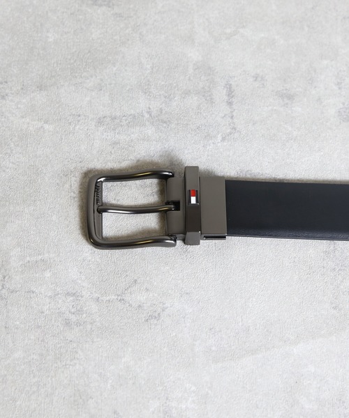 TOMMY HILFIGER（トミーヒルフィガー）の「TOMMY HILFIGER ビジネスリバーシブルベルト（ベルト・メンズ・ブラック系その他・X-LARGE/LARGE/MEDIUM/SMALL）」の4枚目の写真