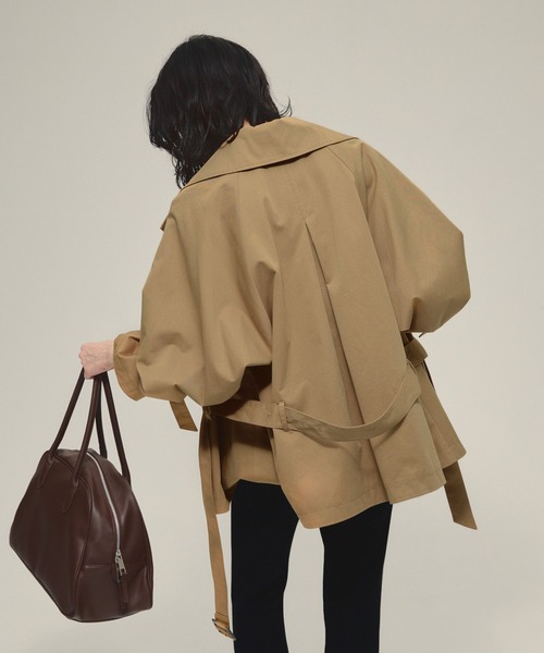 eL（エル）の「【eL】Short Trench Coat/586796（トレンチコート・レディース・ネイビー/ダークベージュ・FREE）」の8枚目の写真