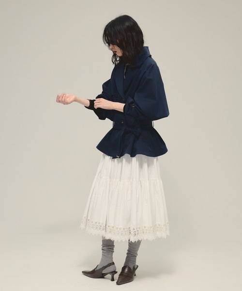 eL（エル）の「【eL】Short Trench Coat/586796（トレンチコート・レディース・ネイビー/ダークベージュ・FREE）」の13枚目の写真