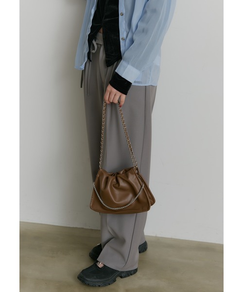 SEN TOKYO（セントーキョー）の「スクエアチェーン巾着ショルダーバッグ（ショルダーバッグ・レディース・ホワイト/ブラウン/ブラック/シルバー・FREE）」の8枚目の写真