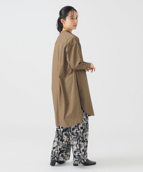 GYMPHLEX(ジムフレックス)の「Gymphlex / バンドカラー シャツ ワンピース(ワンピース・レディース・ベージュ/ライトブラウン・14)」の21枚目の写真