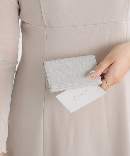 ALTROSE（アルトローズ）の「シンプル 名刺ケース 名刺入れ カードケース 角シボ タバサ 男女兼用（名刺入れ・レディース・グレー/ブラック/ネイビー/ベージュ・FREE）」の18枚目の写真