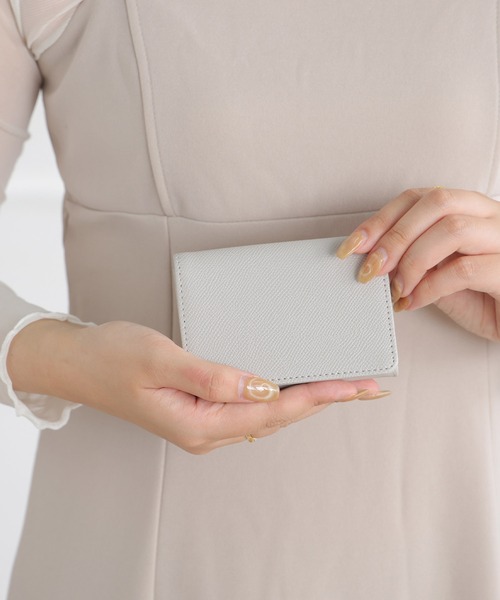 ALTROSE（アルトローズ）の「シンプル 名刺ケース 名刺入れ カードケース 角シボ タバサ 男女兼用（名刺入れ・レディース・グレー/ブラック/ネイビー/ベージュ・FREE）」の19枚目の写真