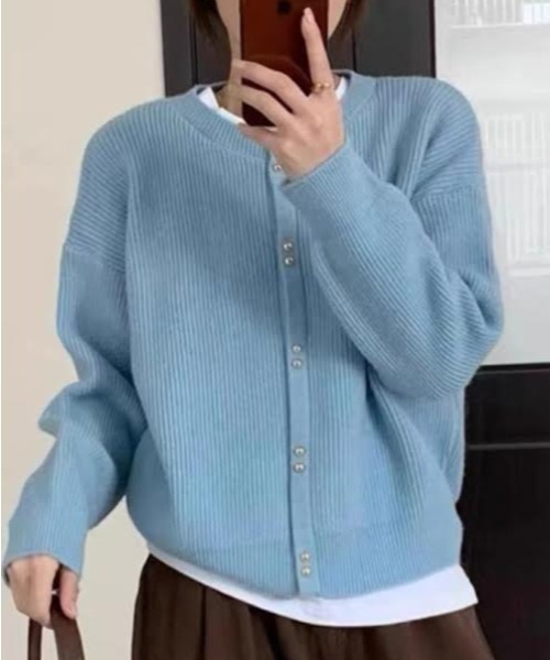 cammie(キャミー)の「ダブルパールライクボタンリブニットカーディガン(カーディガン/ボレロ・レディース・グリーン/ブラック/オフホワイト/ピンク/サックスブルー/ラベンダー・F)」の20枚目の写真