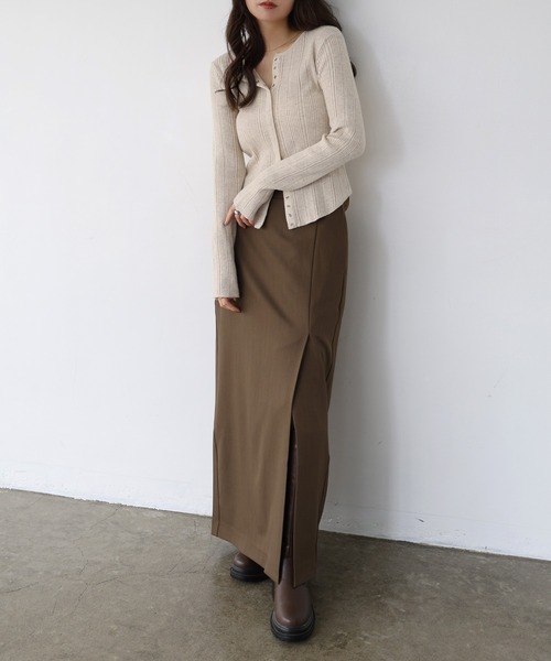 前スリットロングタイトスカート（スカート）｜Freesia by andme