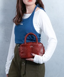 ボストンバッグ（レッド/赤色系・合成皮革/人工皮革