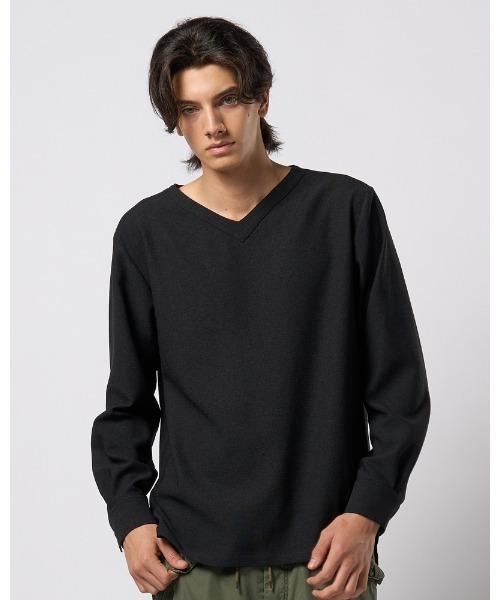 wjk(ダヴルジェイケイ)の「boat V-neck pullover shirt(シャツ/ブラウス・メンズ・ブラック/チャコールグレー/ナチュラル・SMALL/MEDIUM/LARGE/X-LARGE)」の12枚目の写真