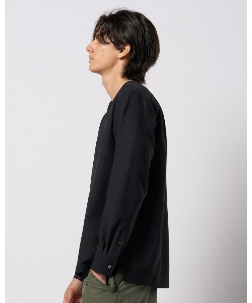 wjk(ダヴルジェイケイ)の「boat V-neck pullover shirt(シャツ/ブラウス・メンズ・ブラック/チャコールグレー/ナチュラル・SMALL/MEDIUM/LARGE/X-LARGE)」の13枚目の写真