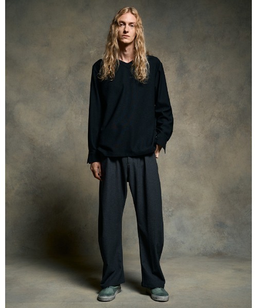 wjk(ダヴルジェイケイ)の「boat V-neck pullover shirt(シャツ/ブラウス・メンズ・ブラック/チャコールグレー/ナチュラル・SMALL/MEDIUM/LARGE/X-LARGE)」の18枚目の写真