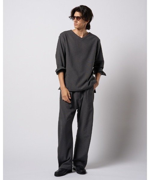 wjk(ダヴルジェイケイ)の「boat V-neck pullover shirt(シャツ/ブラウス・メンズ・ブラック/チャコールグレー/ナチュラル・SMALL/MEDIUM/LARGE/X-LARGE)」の19枚目の写真