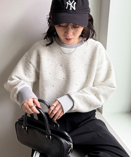fredy emue(フレディエミュ)の「【大人気リバイバル】ハート刺繍コンパクトスウェットプルオーバー(スウェット・レディース・ライトグレー/ブラック/ネイビー/グレー・38)」の7枚目の写真
