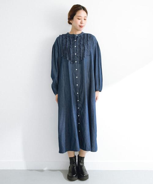 URBAN RESEARCH Sonny Label（アーバンリサーチサニーレーベル）の「デニムフリルヨークワンピース（ワンピース・レディース・ライトインディゴブルー/インディゴブルー・FREE）」の21枚目の写真