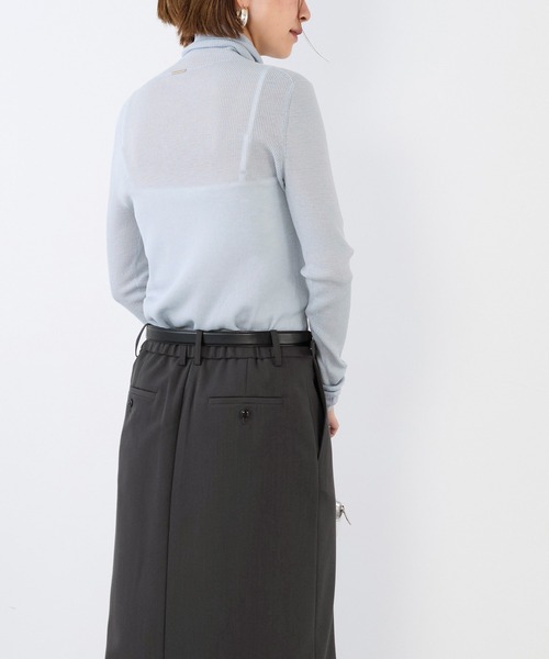 MICA&DEAL（マイカ＆ディール）の「シアーリブタートルネックプルオーバー（ニット/セーター・レディース・ダークブラウン/オフホワイト/グレー/サックスブルー・FREE）」の7枚目の写真