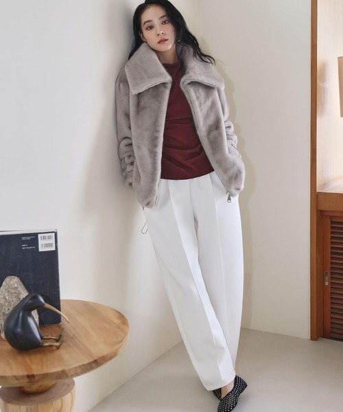 ELFRANK（エルフランク）の「ファージャケット ファーコート ファーブルゾン 冬 ショート丈 エコファー フェイクファー ビッグカラー（ブルゾン・レディース・ブラック/グレー/ブラウン・FREE）」の4枚目の写真