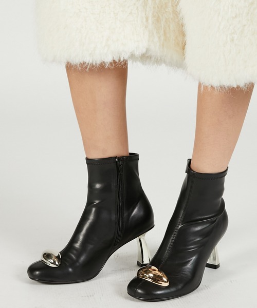 PRANK PROJECT(プランクプロジェクト)の「メタルヒールストレッチショートブーツ / Metal Heel Stretch Short Boots(ブーツ・レディース・ブラック・36/37/38)」の4枚目の写真