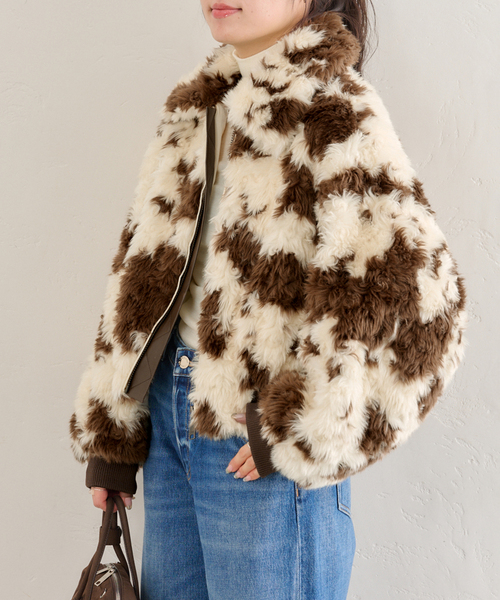 U by SPICK&SPAN（ユーバイスピックアンドスパン）の「MOLLIOLLI/モリオリ GEGE AVIATOR CROPPED JUMPER（その他アウター・レディース・アイボリー・SMALL）」の2枚目の写真