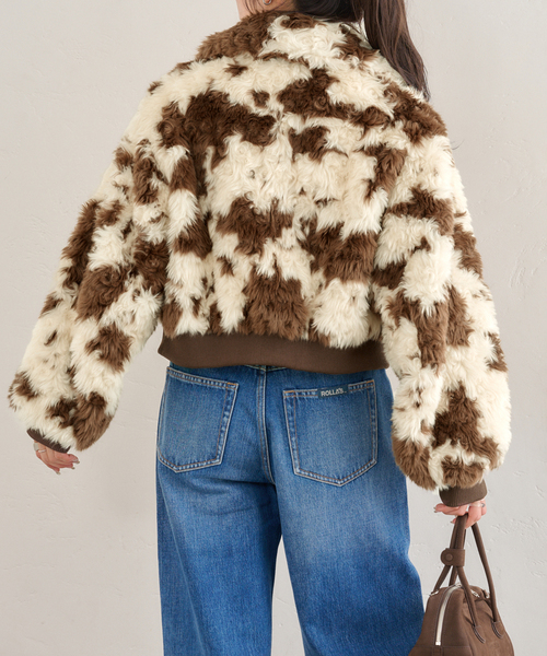 U by SPICK&SPAN（ユーバイスピックアンドスパン）の「MOLLIOLLI/モリオリ GEGE AVIATOR CROPPED JUMPER（その他アウター・レディース・アイボリー・SMALL）」の4枚目の写真