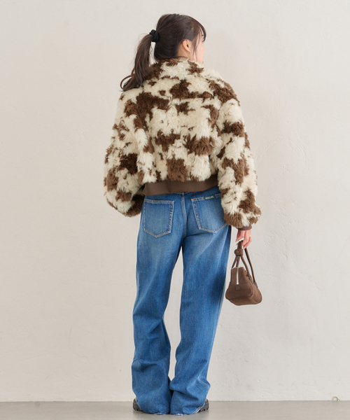 U by SPICK&SPAN（ユーバイスピックアンドスパン）の「MOLLIOLLI/モリオリ GEGE AVIATOR CROPPED JUMPER（その他アウター・レディース・アイボリー・SMALL）」の9枚目の写真