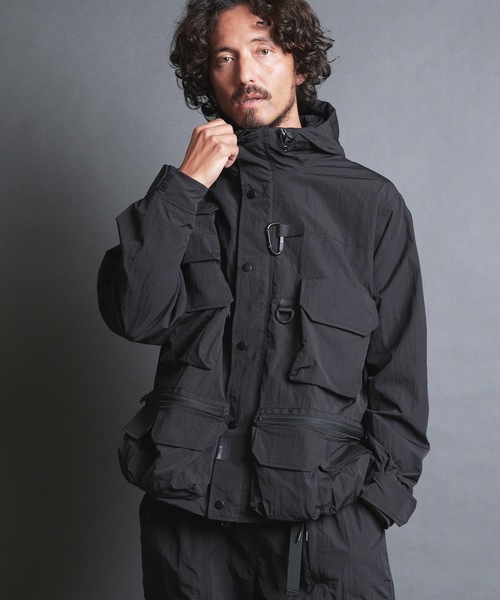COMMON WARE(コモンウェアー)の「EM:NoiR ノアール Connect Hooded Jacket/ ナイロン コネクト フーデッドジャケット(マウンテンパーカー・メンズ・ブラック・LARGE/MEDIUM)」の7枚目の写真