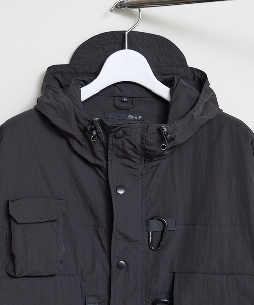 COMMON WARE(コモンウェアー)の「EM:NoiR ノアール Connect Hooded Jacket/ ナイロン コネクト フーデッドジャケット(マウンテンパーカー・メンズ・ブラック・LARGE/MEDIUM)」の21枚目の写真