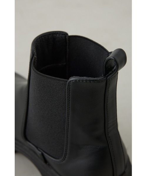 AZUL by moussy（アズールバイマウジー）の「サイドゴアブーツ（ブーツ・レディース・ブラック・SMALL/MEDIUM/LARGE）」の12枚目の写真