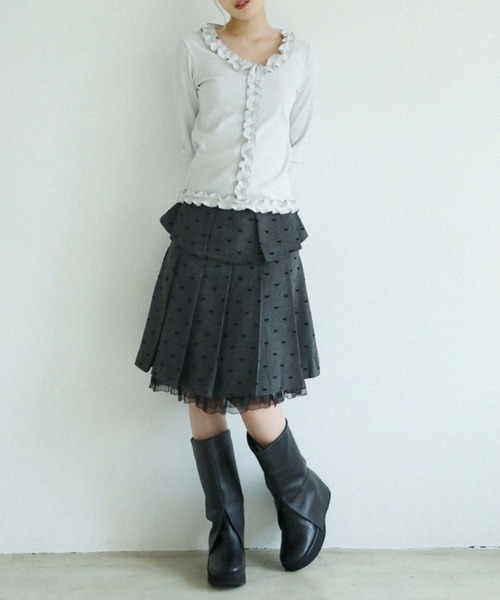 UGLY SHADOW(アグリーシャドウ)の「【Uglyshadow】RUFFLE RIBBED T-SHIRT / 【アグリーシャドウ】ラッフルリブド長袖Tシャツ(Tシャツ/カットソー・レディース・ネイビー/ブラック/ライトグレー・ONE SIZE)」の19枚目の写真