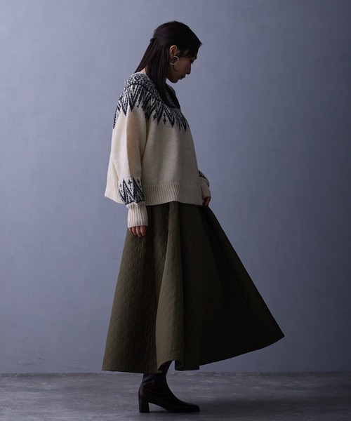 NICOLE white（ニコルホワイト）の「求心ジャガードニットプルオーバー（ニット/セーター・レディース・グレー/オフホワイト・FREE）」の16枚目の写真