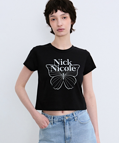 NICK&NICOLE(ニックアンドニコール)の「BUTTERFLY SIGNATURE CROP TOP_BLACK SILVER(Tシャツ/カットソー・レディース・その他・FREE)」の1枚目の写真
