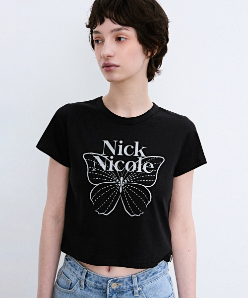 NICK&NICOLE(ニックアンドニコール)の「BUTTERFLY SIGNATURE CROP TOP_BLACK SILVER(Tシャツ/カットソー・レディース・その他・FREE)」の2枚目の写真