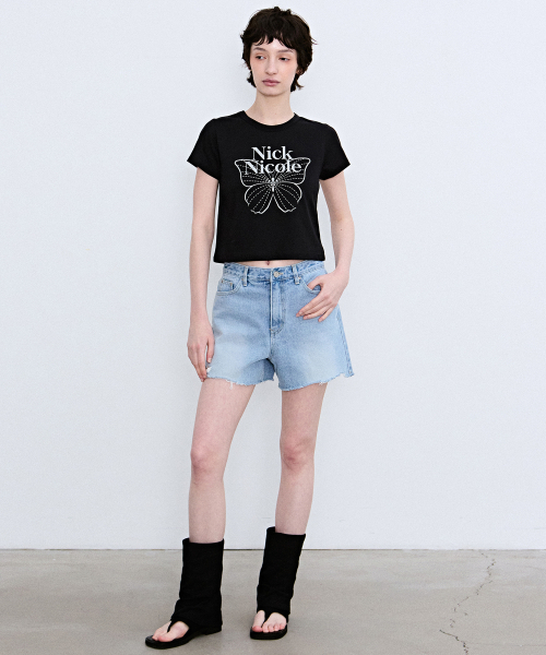 NICK&NICOLE(ニックアンドニコール)の「BUTTERFLY SIGNATURE CROP TOP_BLACK SILVER(Tシャツ/カットソー・レディース・その他・FREE)」の4枚目の写真