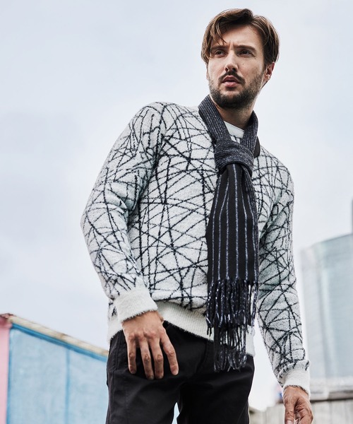 HIDEAWAYS NICOLE(ハイダウェイニコル)の「【WEB限定】アラカルトデザインマフラー(マフラー・メンズ・ブラック/ネイビー系/ネイビー/ベージュ/ブラック系/ベージュ系・FREE)」の2枚目の写真