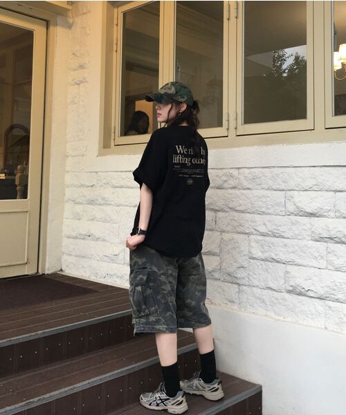 AGOD（エージーオーディー）の「ウォライジ レタリング 半袖Tシャツ [ブラック]（Tシャツ/カットソー・レディース・その他・SMALL/MEDIUM/LARGE）」の10枚目の写真