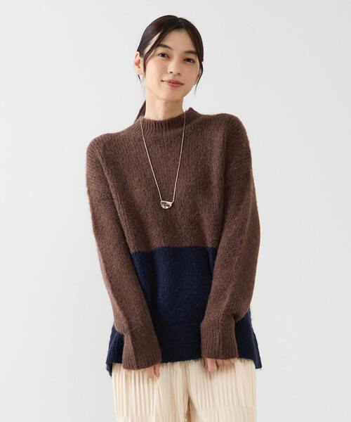 MELROSE claire（メルローズ クレール）の「【ヘアリーミックスバイカラーモックネックプルオーバー】（ニット/セーター・レディース・オフホワイト/チャコールグレー/ブラウン・FREE）」の3枚目の写真