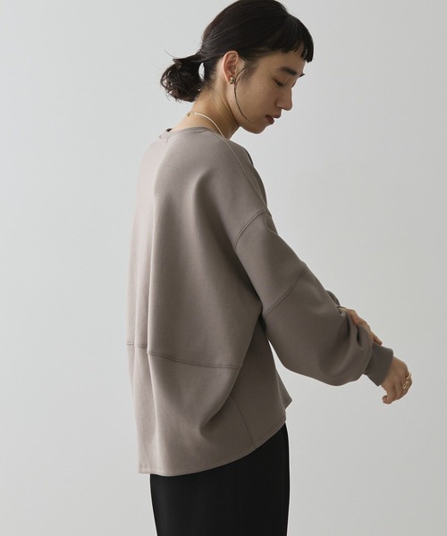 AMERICAN HOLIC（アメリカンホリック）の「【WEB限定】袖タックコクーンポンチプルオーバー（スウェット・レディース・ブラック/モカ/ライトグレー・M/L）」の15枚目の写真